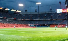 开云体育app-绿茵场上风云变幻，胜利之路向前迈进