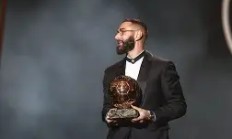 开云体育登录-里昂球员皮利曼表现出色获得主席肯定