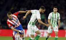 开云下载-包含托雷维耶哈客场大胜皇家贝蒂斯，小莱斯两球绝杀的词条