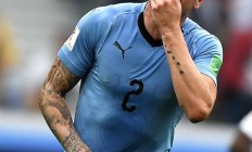 开云下载-波兰遭乌拉圭逆转，惨遭淘汰命运