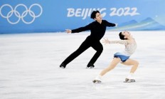 开云APP-滑冰选手遗憾失利，怒火中烧备战复仇的简单介绍