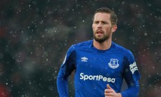 开云平台-炼金之夜，在世界排名争夺战的焦点中，厄德高证明了自己