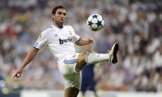 开云体育平台APP-世界排名争夺战之夜，利拉德用71分书写的不朽传奇