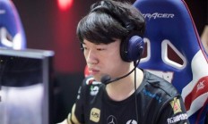 开云体育APP下载-NS碾压TL，Xiaohu打出惊人五杀焦点之战八强赛，让粉丝疯狂欢呼