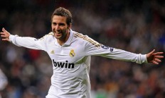 开云体育在线-个人英雄与战术铁壁的唯一对抗，加克波的星光为何刺不穿塞维利亚的盾？