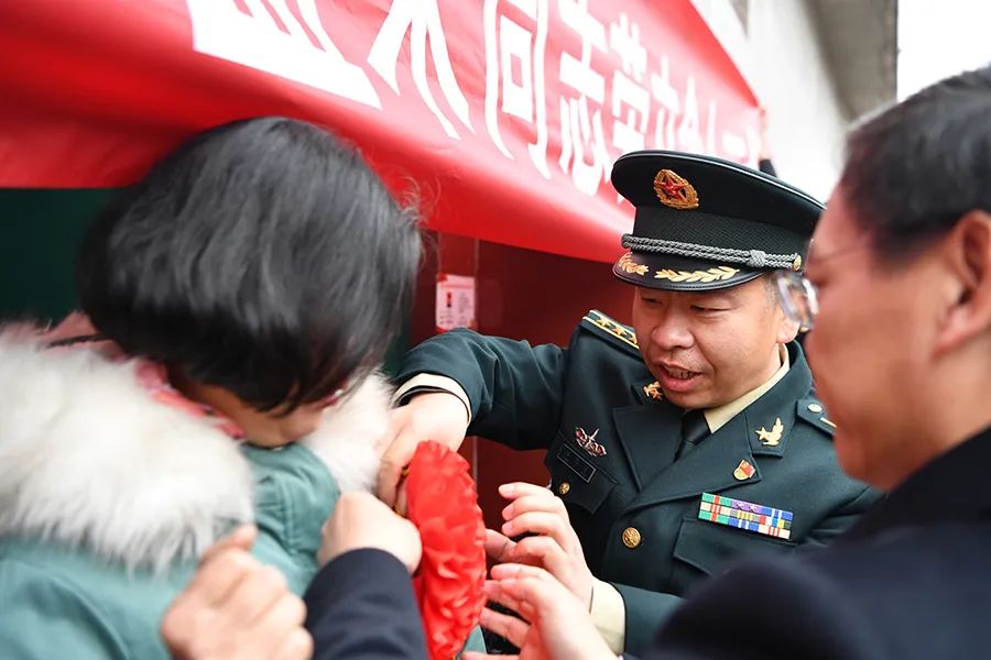 包含辽宁盼军士破除闯关重压，重塑士气的词条