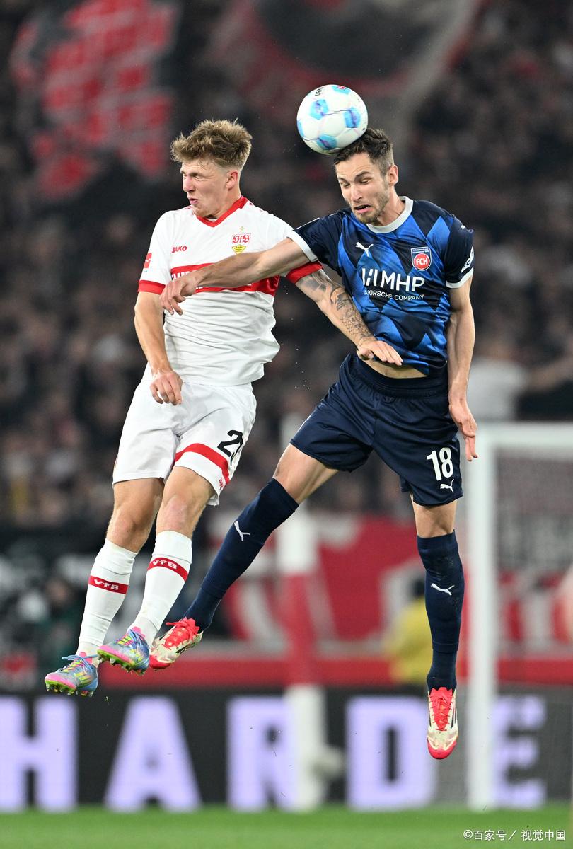 斯图加特主场胜出，继续保持领先