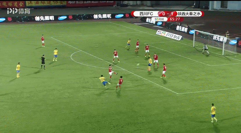 青岛黄海客场掀翻对手，抢夺宝贵三分