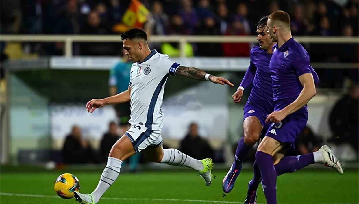 佛罗伦萨球员集体伤愈，球队士气高涨的简单介绍