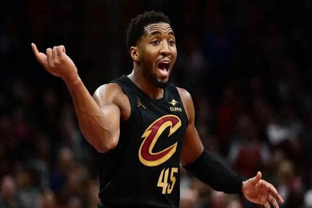 骑士战胜奇才，重新树立信心