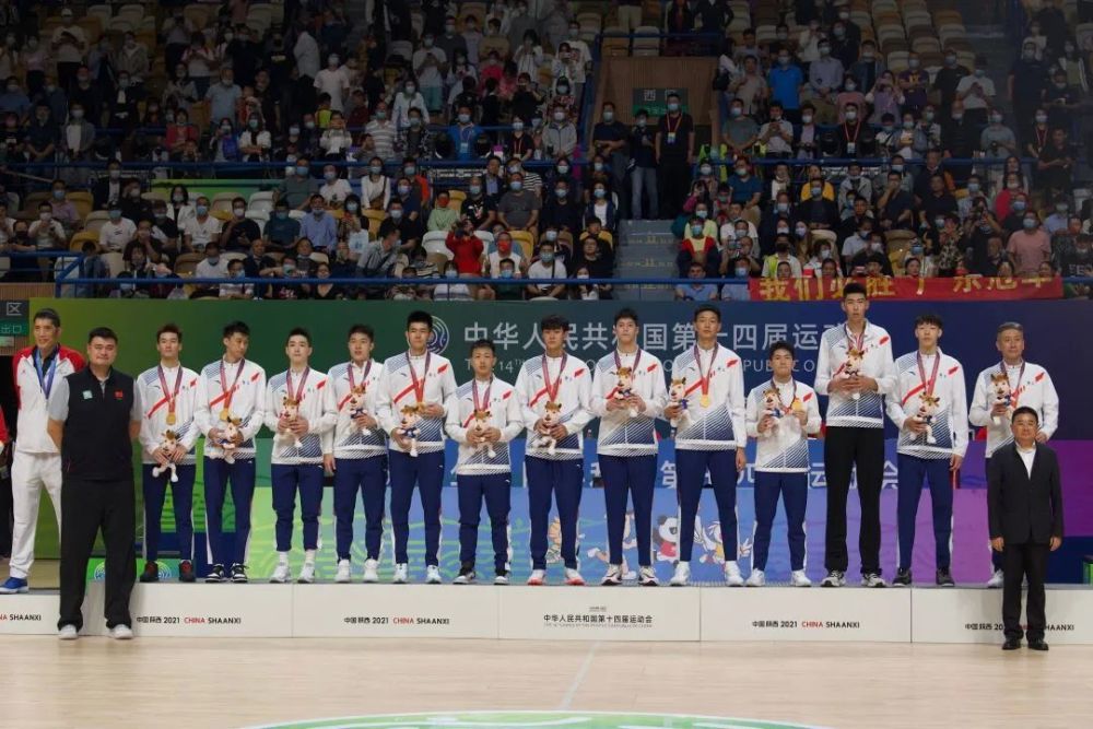 半场报道：新世纪战士资深教练透露人才之间的关系的简单介绍