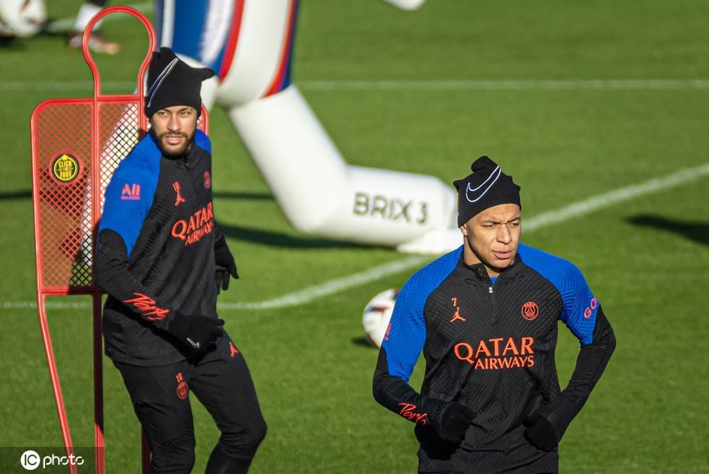 巴黎圣日耳曼全员备战，备战冠军之战积极备战