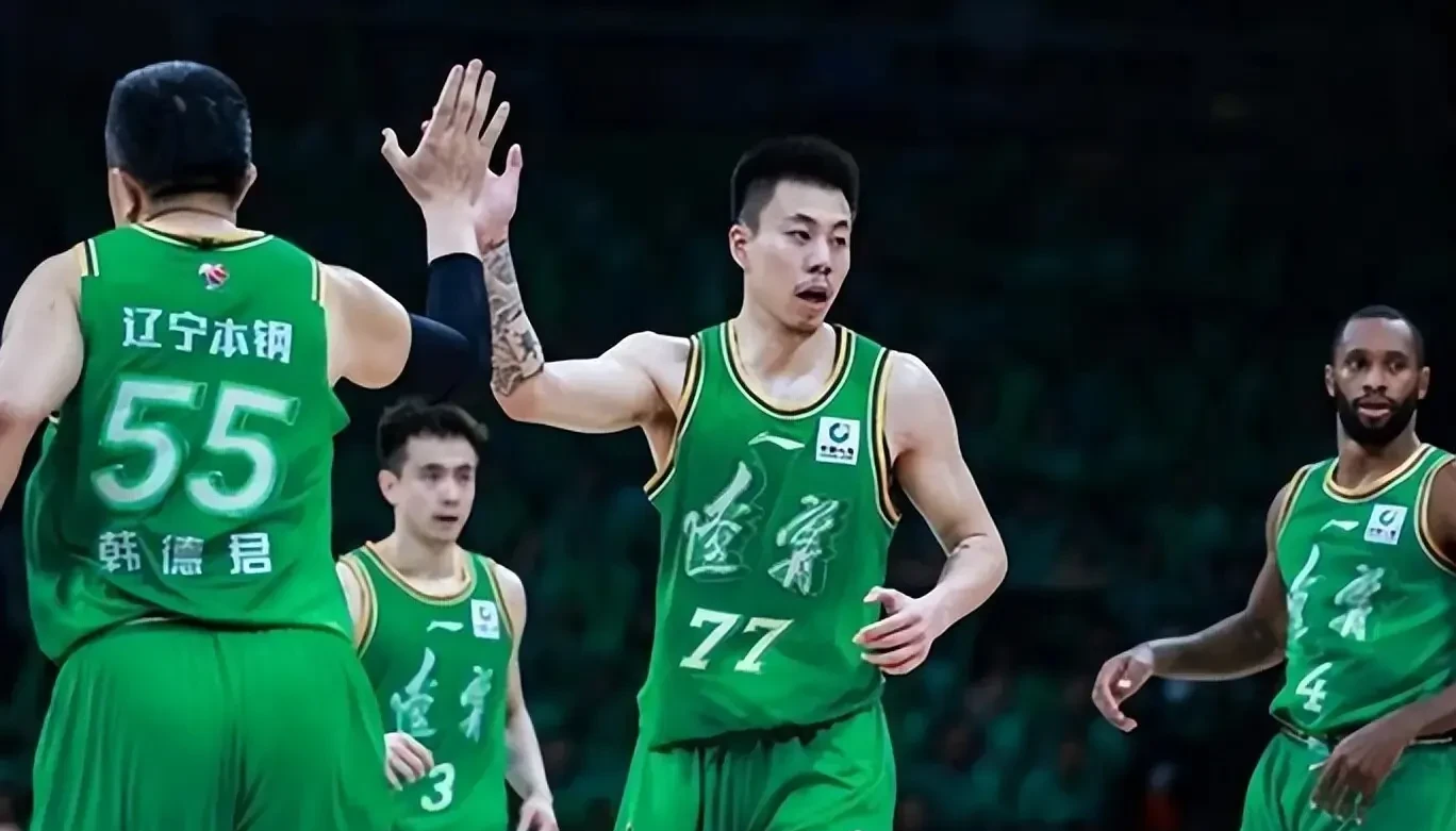 球员实力爆发，场上表现如虎添翼