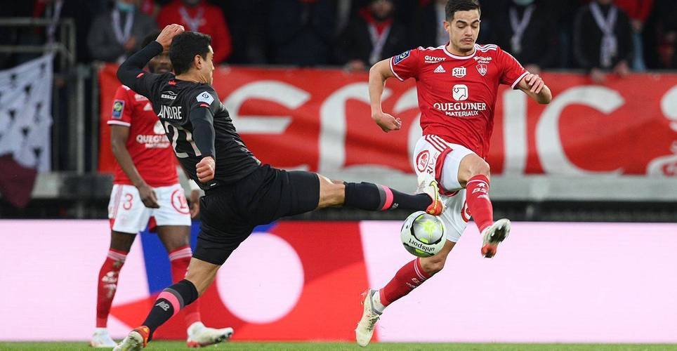 斯特拉斯堡客场击败对手，保持战线稳定的简单介绍