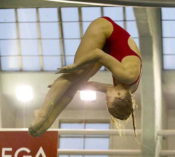 跳水比赛惊现黑马！墨西哥选手夺冠！